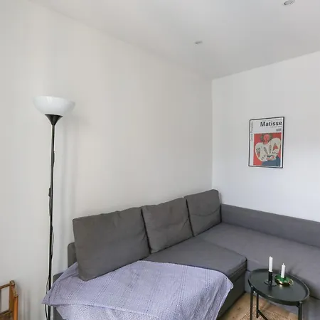 Charming Studio In * Parigi